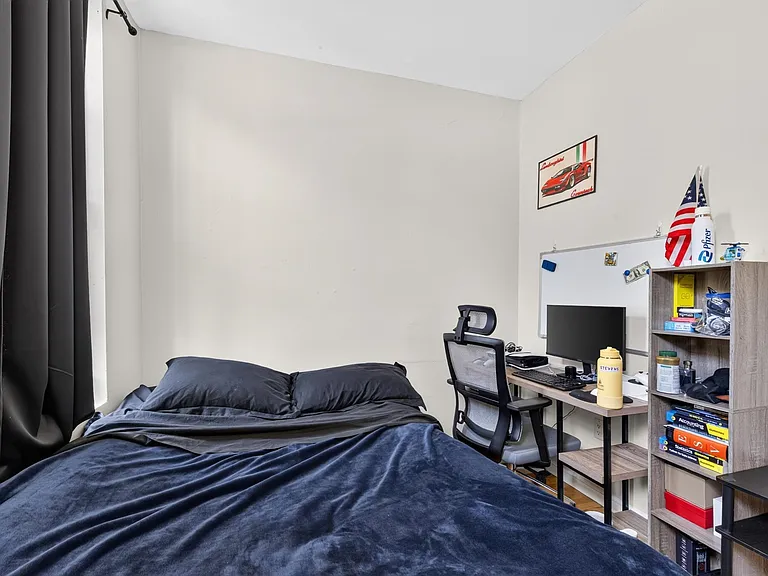 324 Monroe St #6 — Photo 9