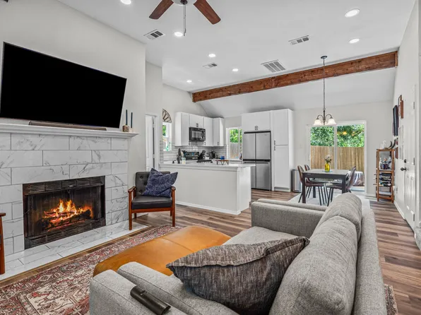 2800 Anysa Ln, Denton, TX 76209