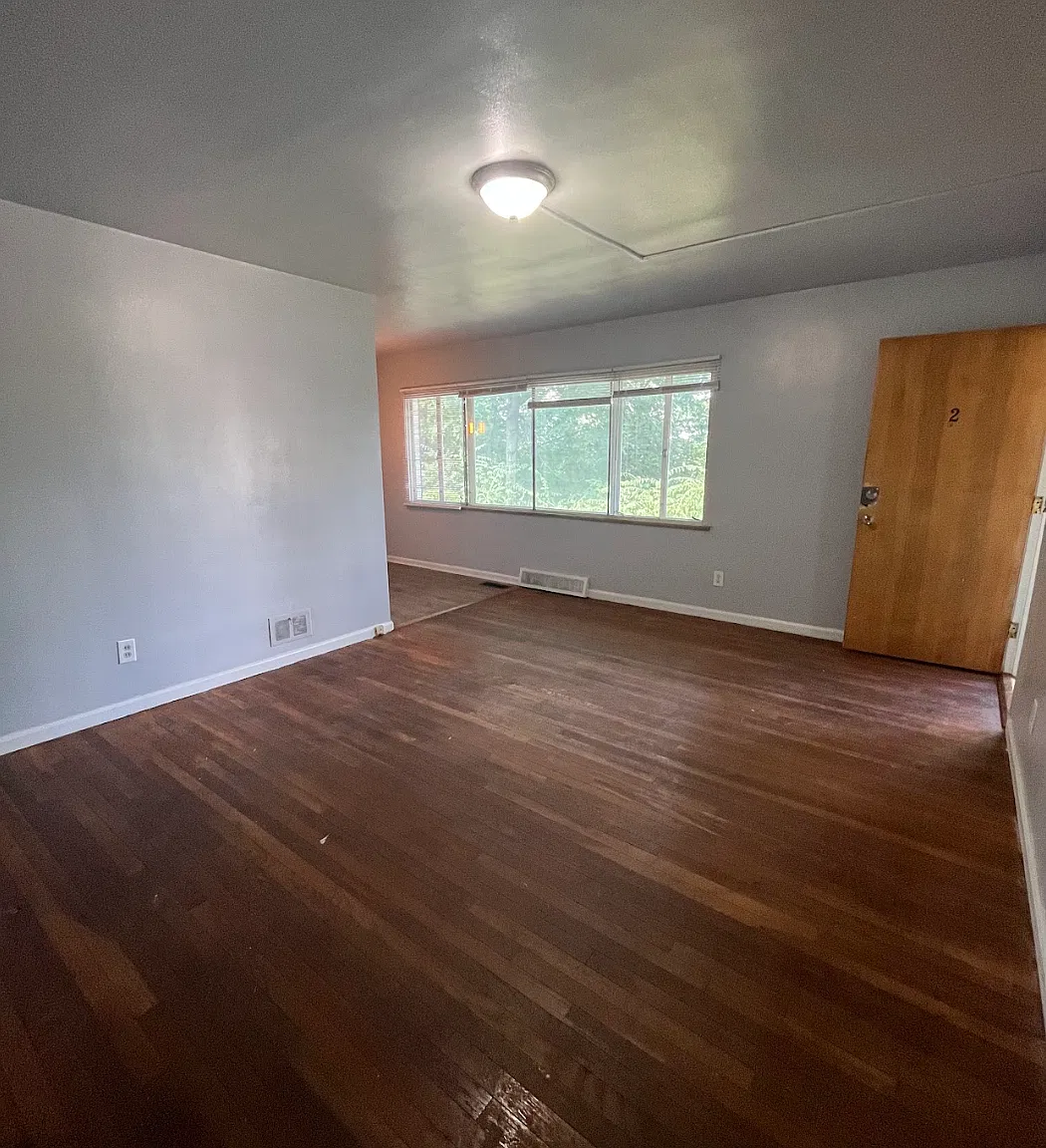 221 Far Hills Avenue - 2 — Photo 2