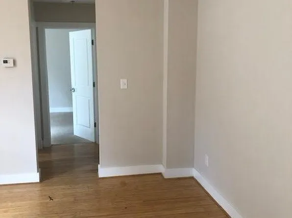 101 Village Dr Unit 202, Staunton, VA 24401