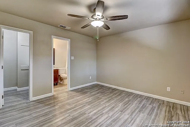 7731 Pipers Hl — Photo 18