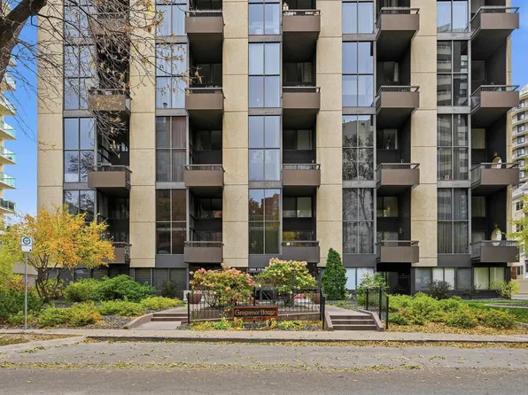 10045 118th St NW #407, Edmonton, AB T5K 2K2