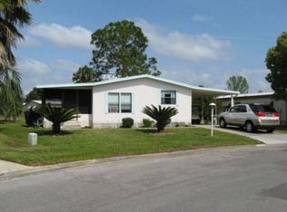 1000 Lake Dr, Grand Island, FL 32735