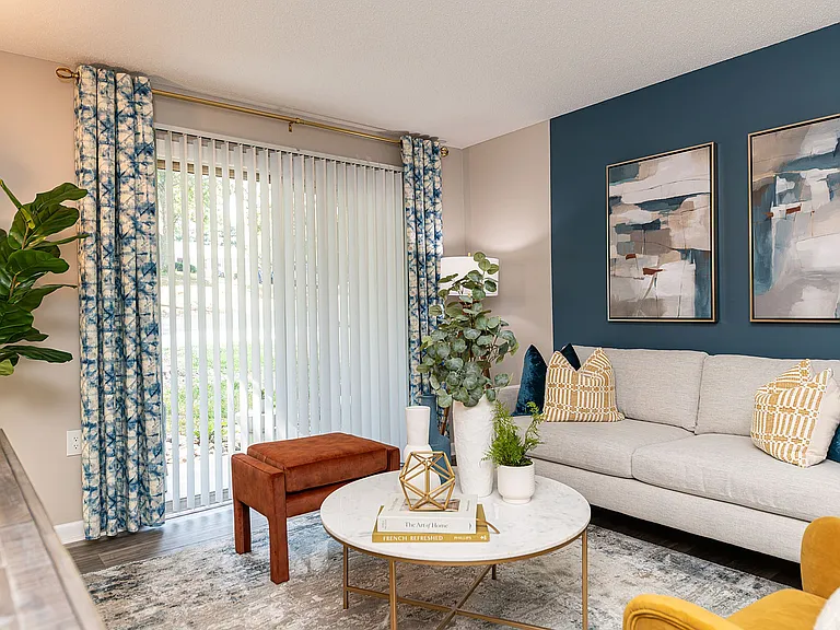 Spacious living room