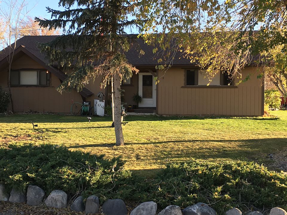 1st image of 1903 Palomino Ln