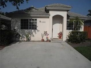 13869 SW 151st Ct, Miami, FL 33196