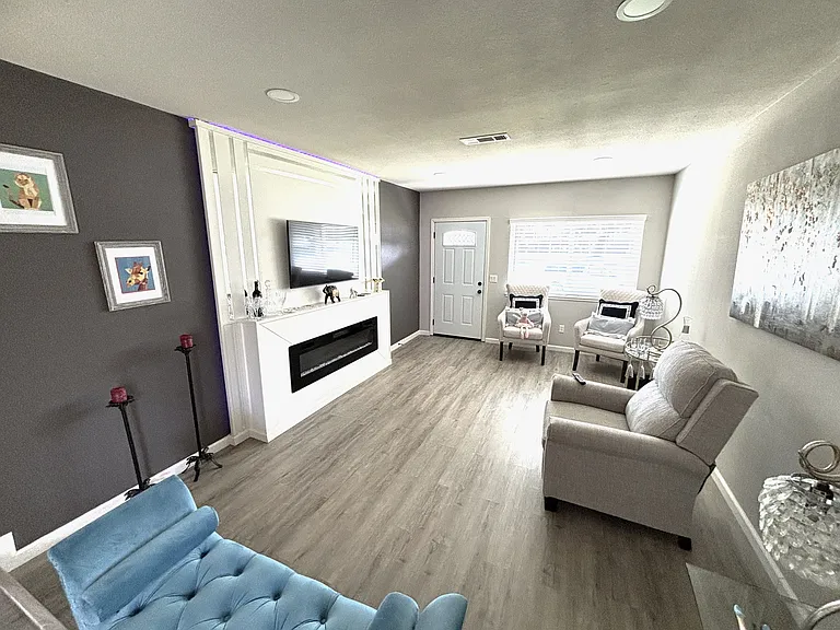 7419 N El Dorado St — Photo 4