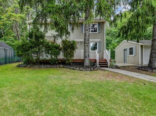 50 Horseshoe Rd, Sayreville, NJ 08872