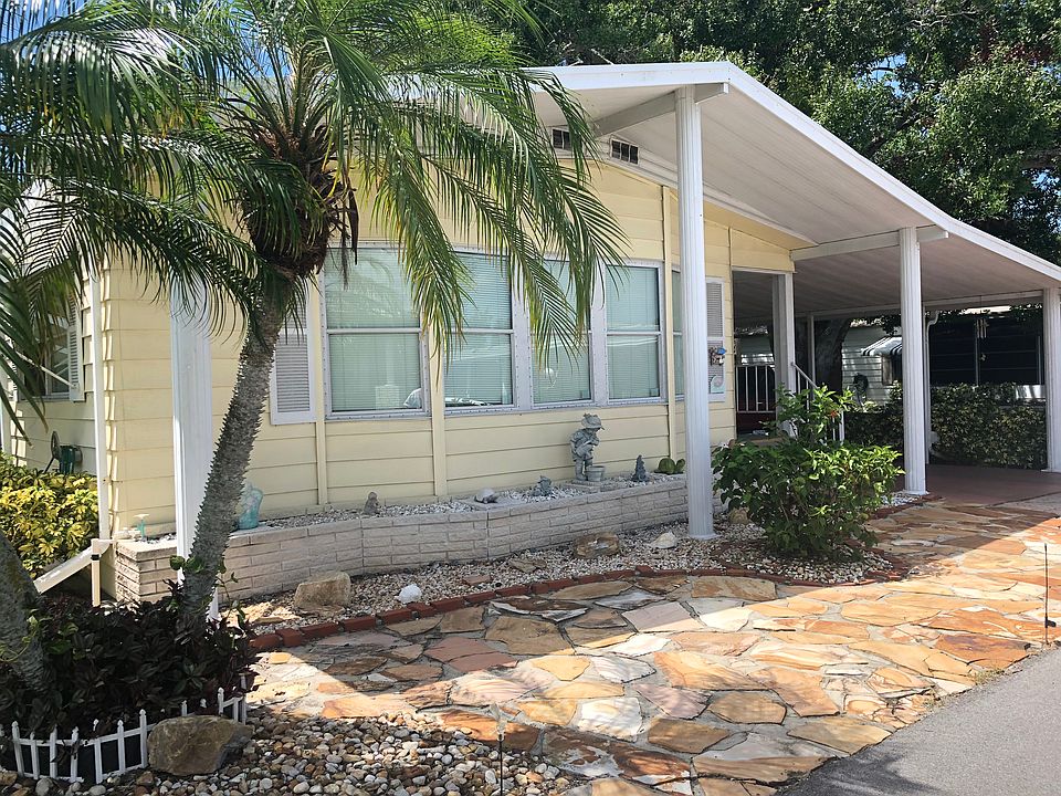 Curb Appeal with rock patio