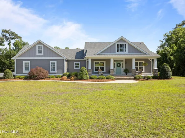 3607 Country Club Road, Morehead City, NC 28557