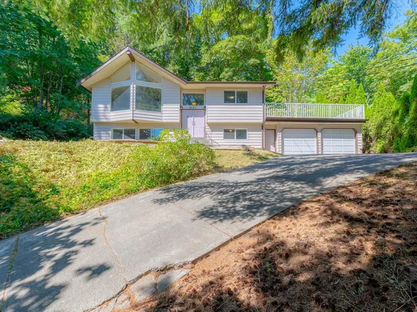 2151 Lakeside Dr, Nanaimo, BC V9X 1A8
