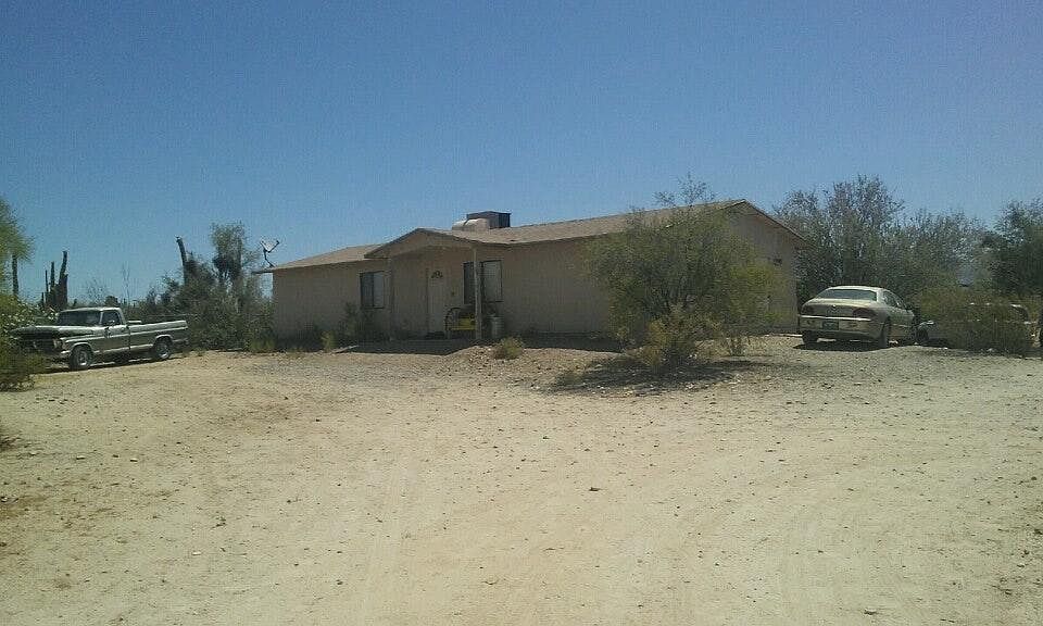 1st image of 10344 N Coyote Ln