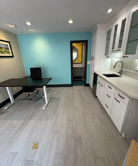 1562 N Mar Vista Ave — Photo 27