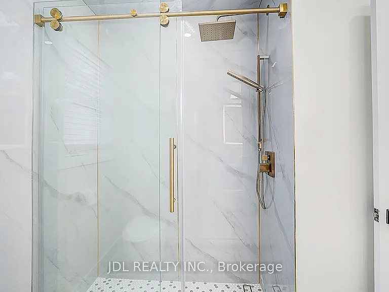 15 Crossburn Dr — Photo 35