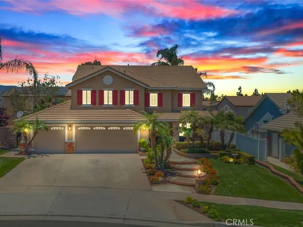 3558 Grovedale St, Corona, CA 92881