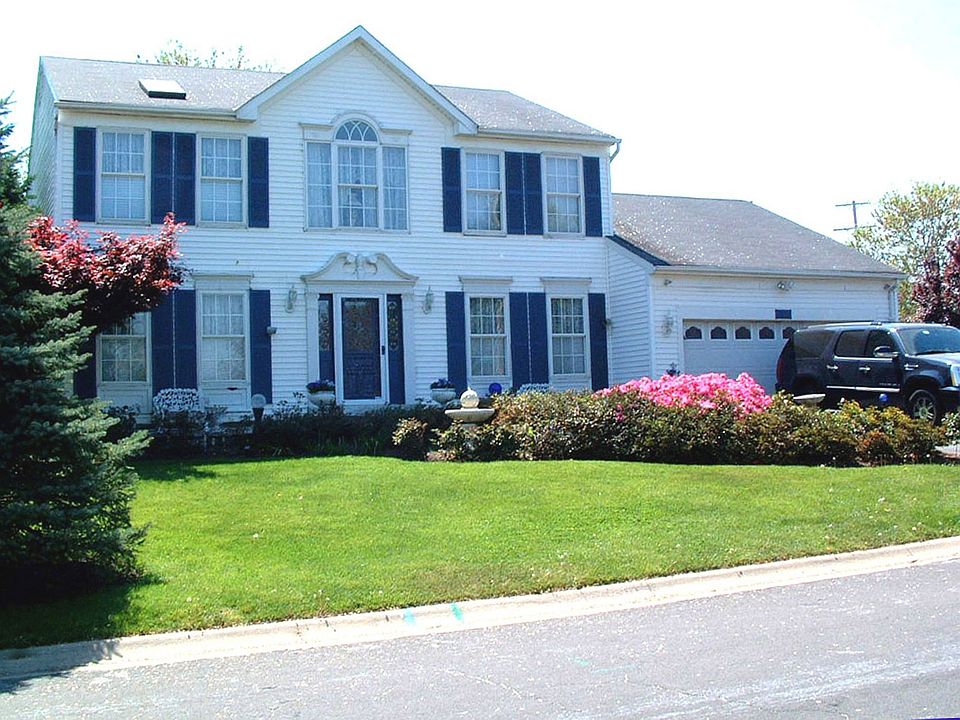1st image of 3401 Forsythia Ln