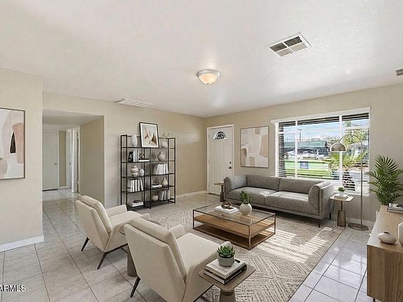 2nd image of 4601 N 50TH Avenue