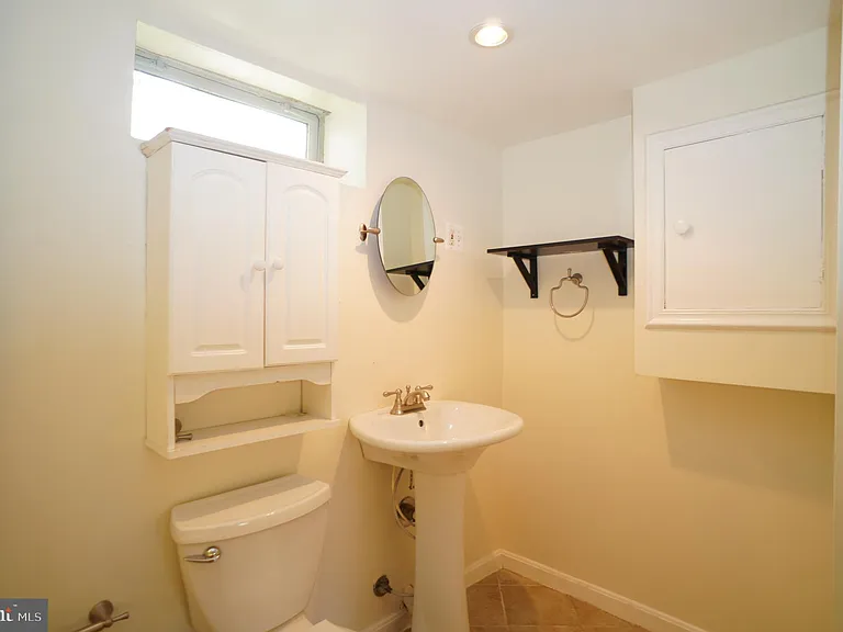 2161 N Brandywine St — Photo 15