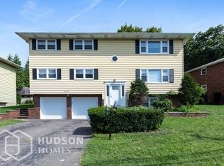 85 Rock Rd FLOOR 2, Hawthorne, NJ 07506