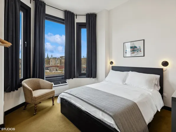 2003 N California Ave #313, Chicago, IL 60647