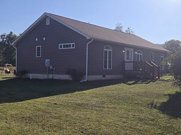 2nd image of 468 Paine Run Rd