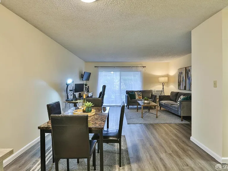 1731 Ellis St #11 — Photo 2