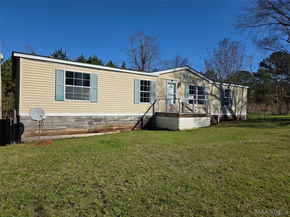 120 Meadow Ridge Dr, Wetumpka, AL 36093