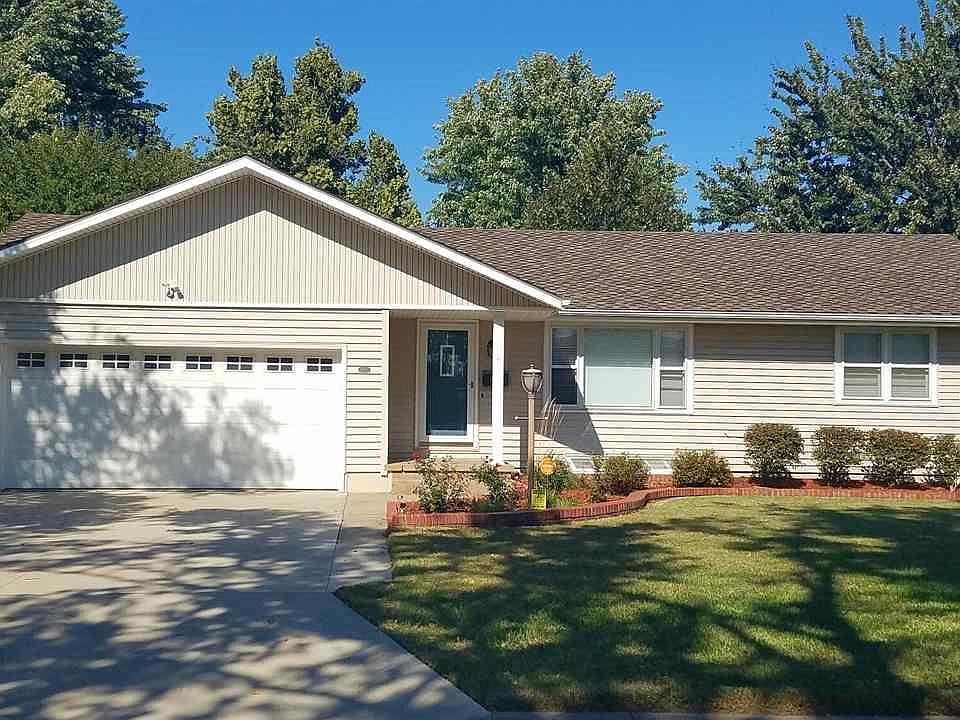 1st image of 34 Sunflower Ave
