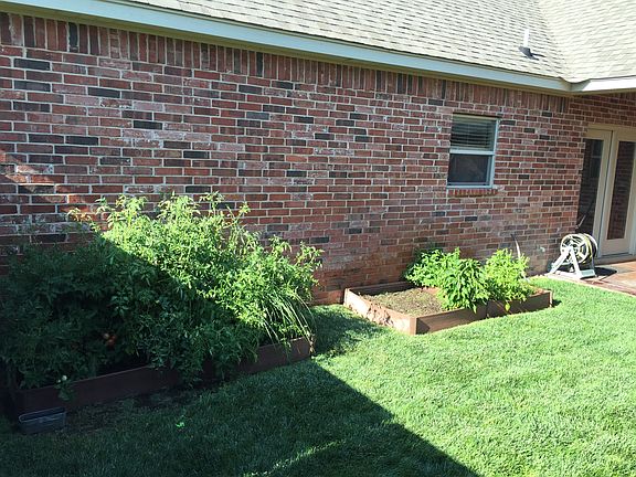Side yard garden area