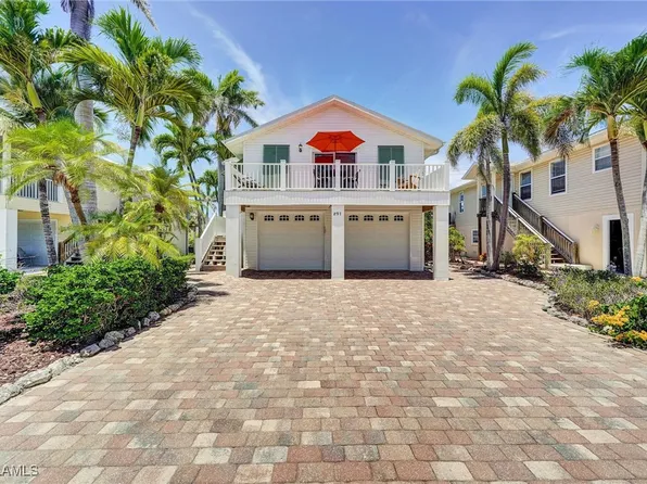 291 Mango St, Fort Myers Beach, FL 33931