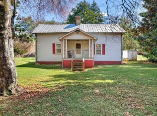 1511 Gowensville Church Rd, Landrum, SC 29356