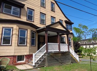 33 Trumbull Rd APT 1R, Northampton, MA 01060