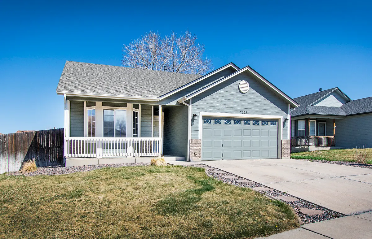 Building Photo - 7259 Coral Ridge Dr