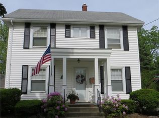 45 Lombardy St, Lancaster, NY 14086