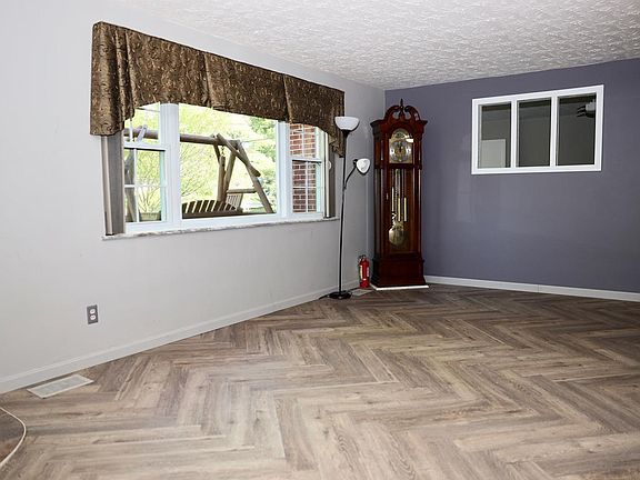 4th image of 5604 Kay Dr