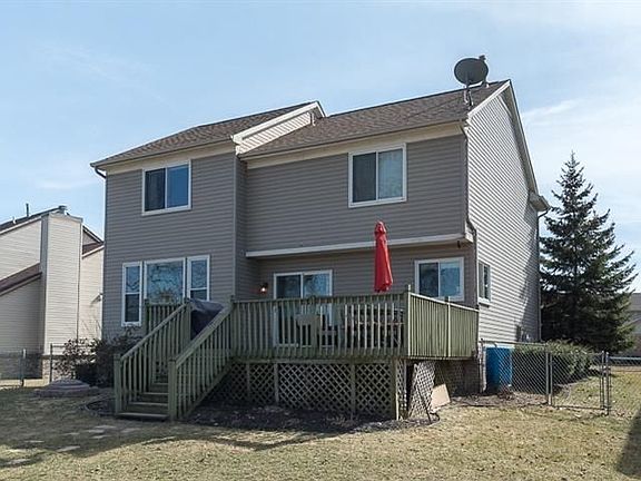 4th image of 7345 Meadow Ln