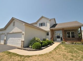 2126 Williams St, Shakopee, MN 55379