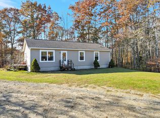 207 Hilton Rd, Whitefield, ME 04353