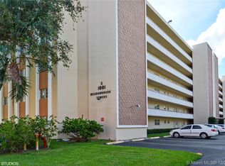 1001 NE 14th Ave APT 101, Hallandale Beach, FL 33009