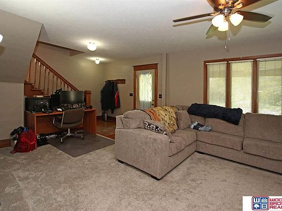 3rd image of 6004 Kearney Ave