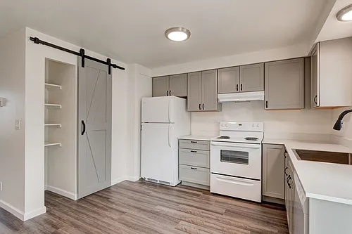 Floor plan 204