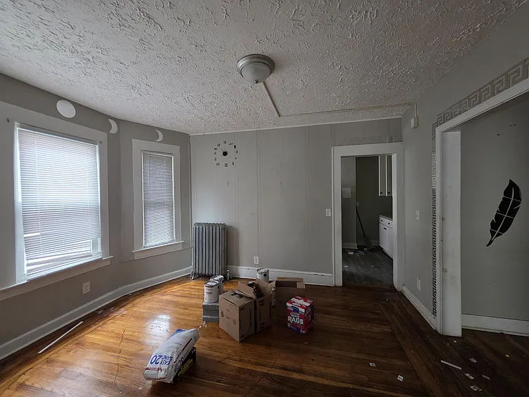 103-105 Lombard St #105-1 — Photo 3