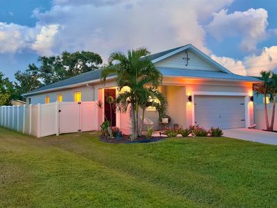 867 Bacon Ave, Sarasota, FL, 34232