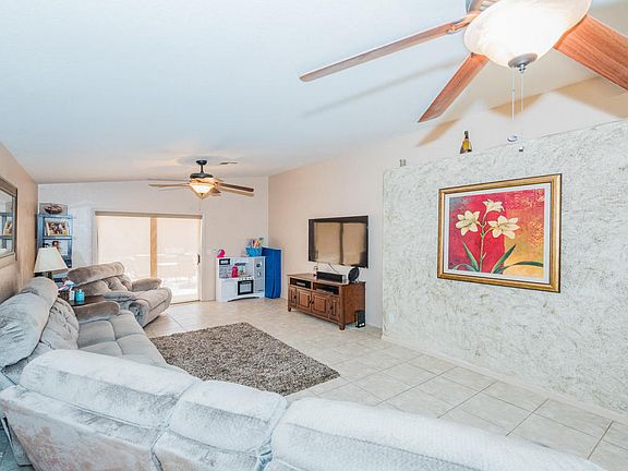 3rd image of 7841 S Placita Senora Maria