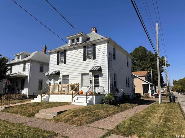 439/441 18th Ave #A, Moline, IL 61265