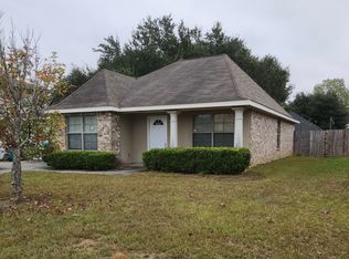 10365 Huntleigh Dr, Gulfport, MS 39503