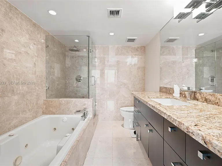 1900 Sunset Harbour Dr #803 — Photo 11