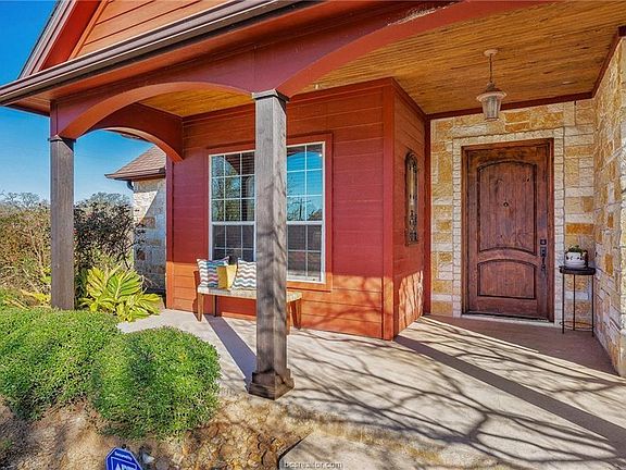4th image of 1601 Peach Crossing Dr