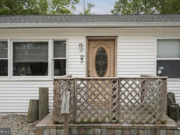2nd image of 329 Yorktown Dr