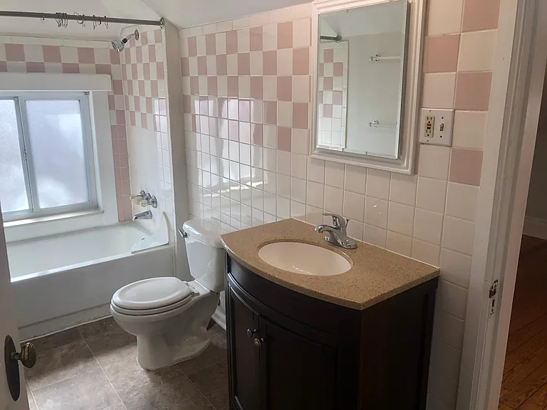 245 N Sherman St #B — Photo 21